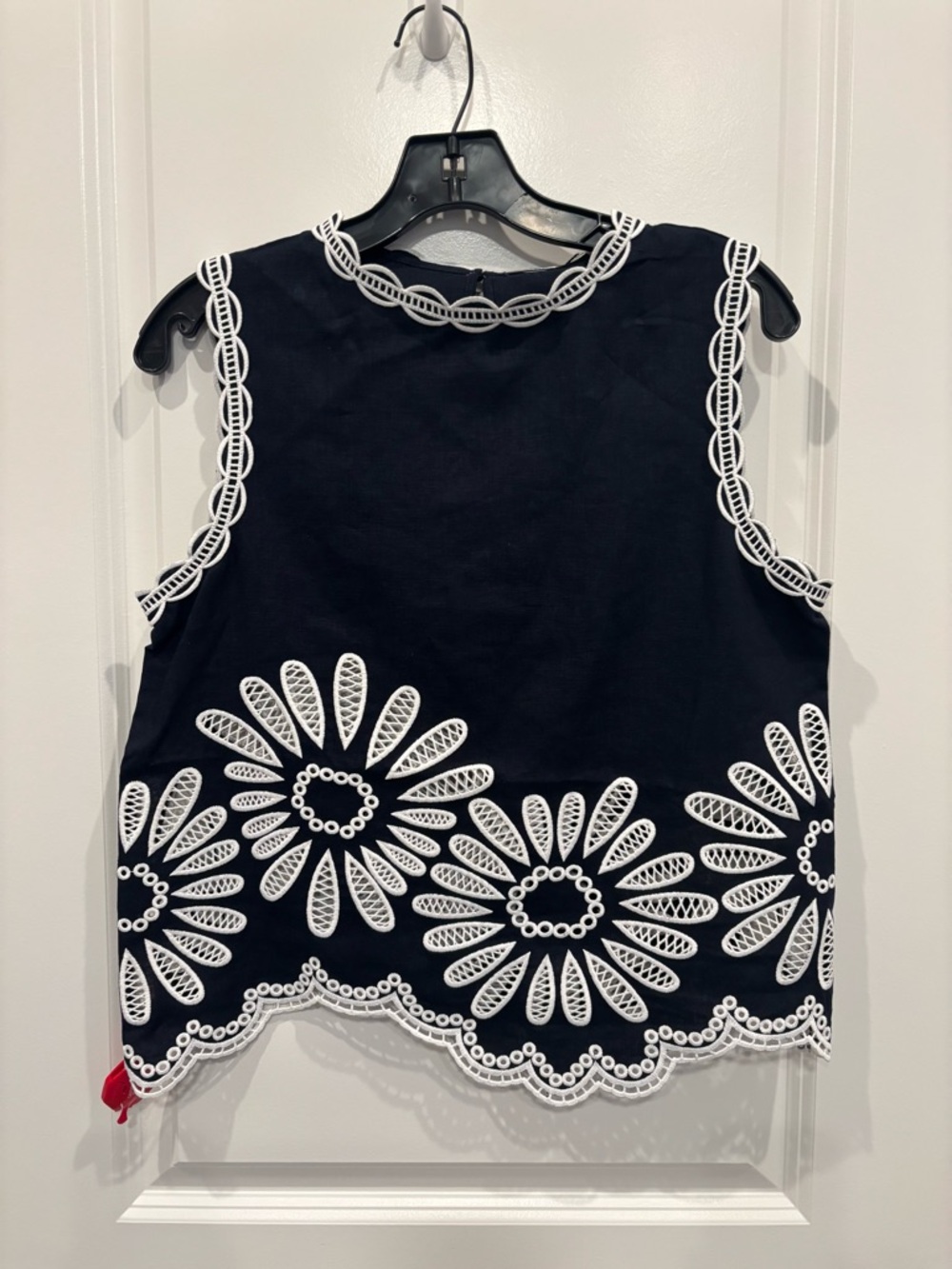 Elie Tahari Sleeveless Navy Floral Eyelet Top with White Trim
